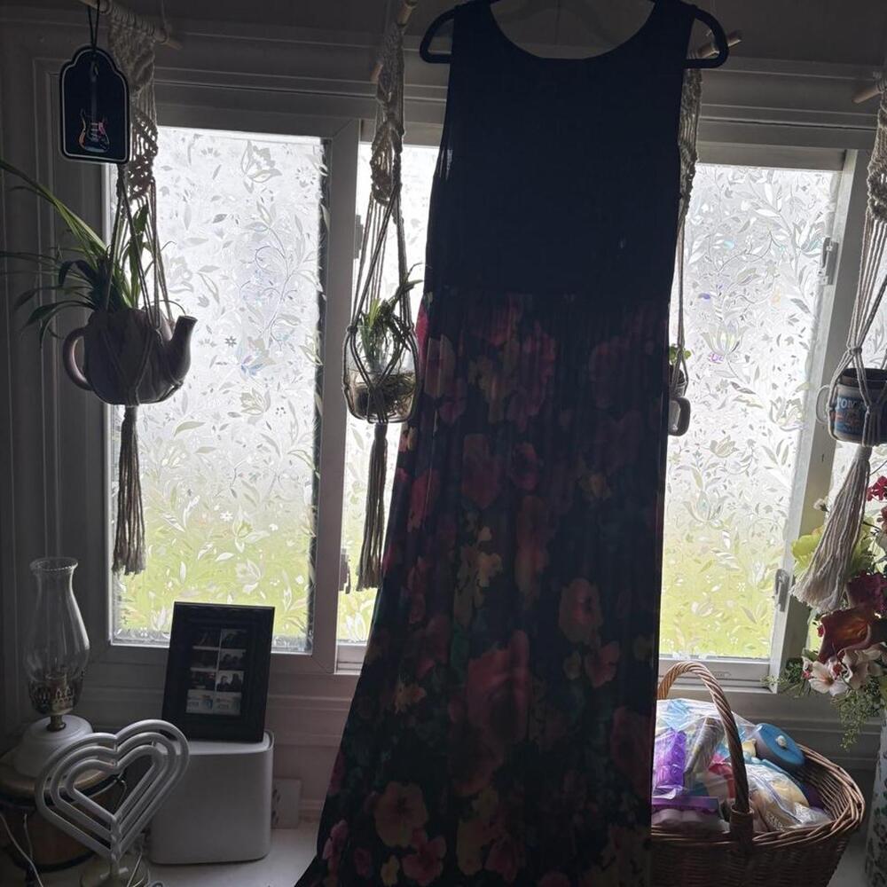 Black floral maxi dress with pink, red, and yellow flowers, size XXL